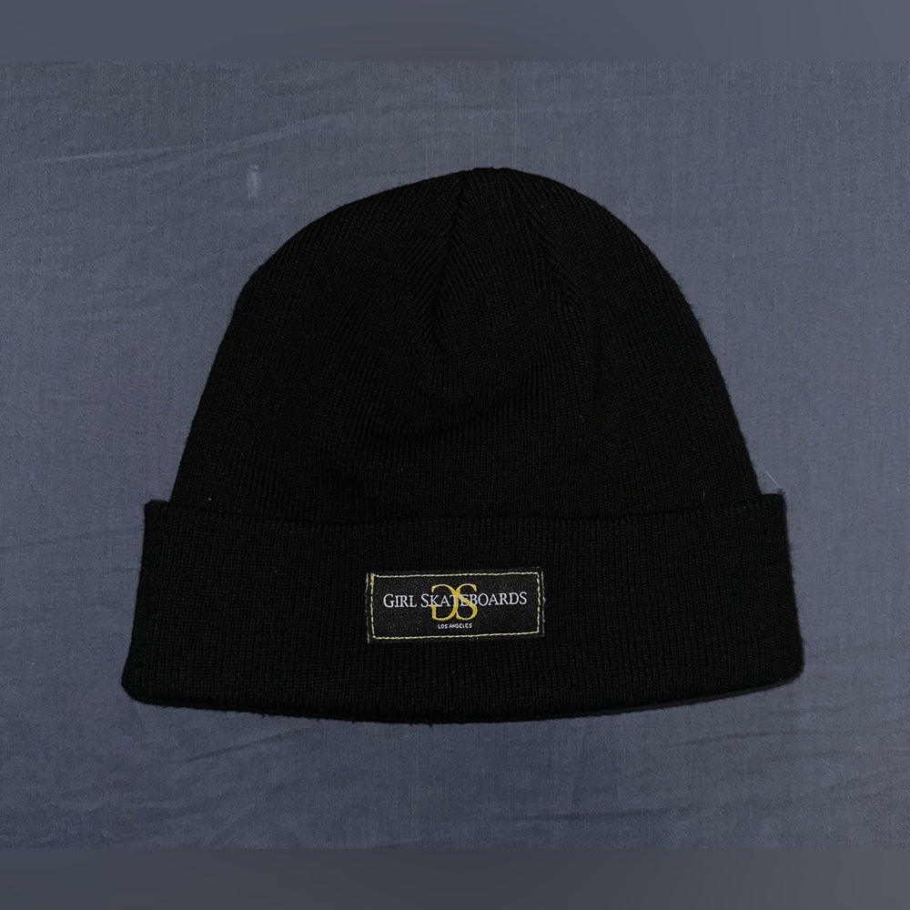 GIRL SKATEBOARDS Women’s Black Beanie